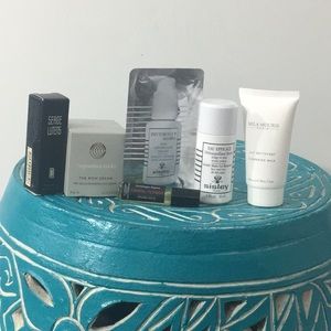 Sisley, Mila Moursi, Augustinus Bader Samples